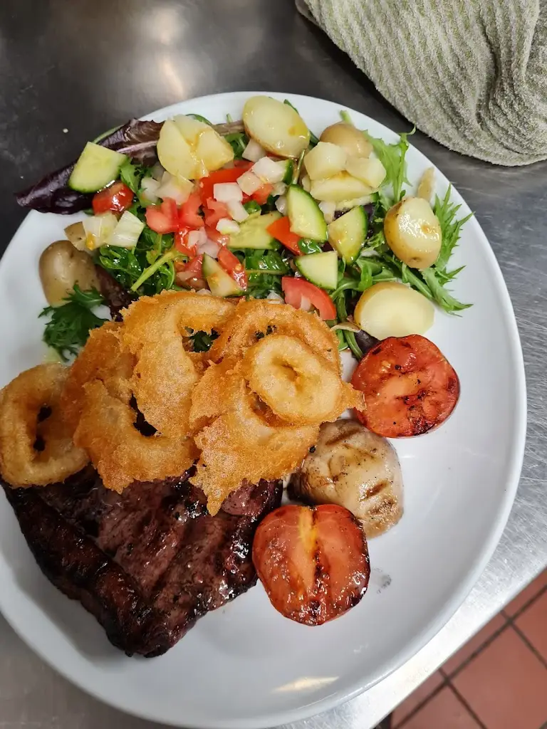 Menu_The Royal Oak_Kington_image_7