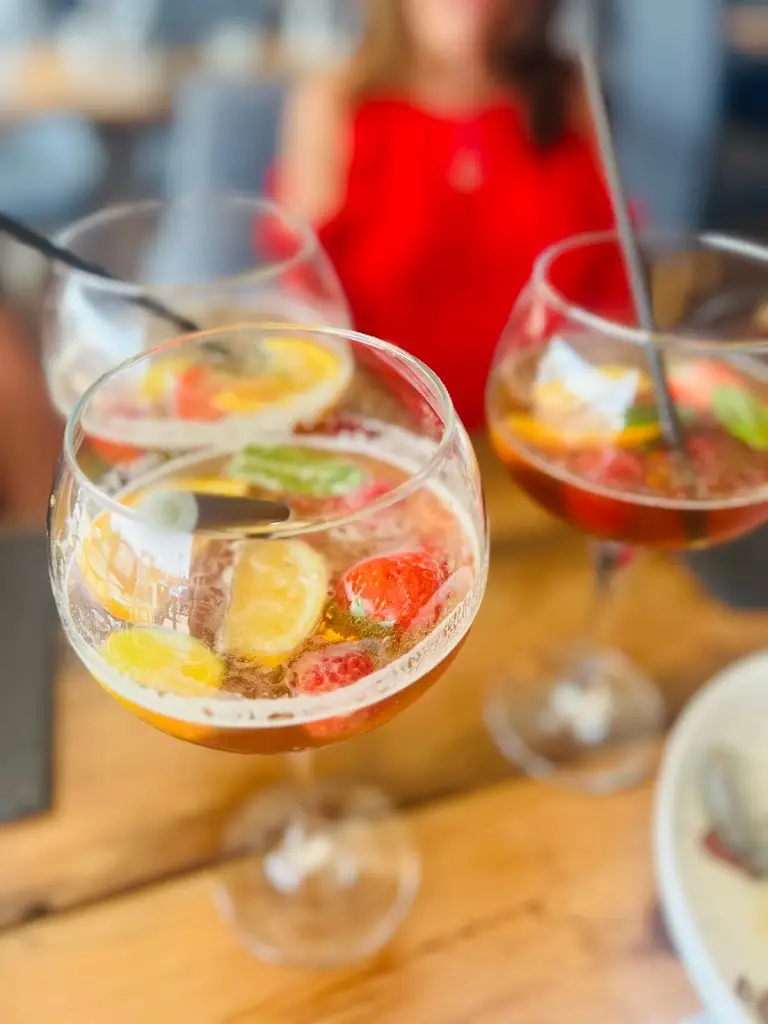 Menu_The Foxes Den_Kirby Muxloe_image_2