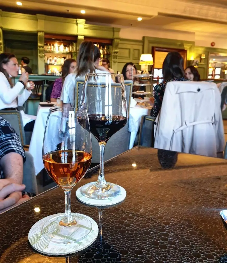 Menu_Hillfield Bar & Restaurant_Bagshot_image_6