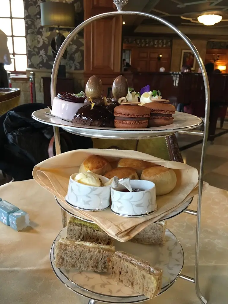 Menu_Hillfield Bar & Restaurant_Bagshot_image_7