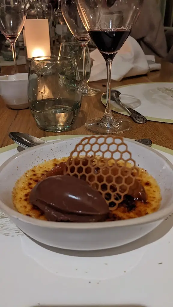 Menu_Hillfield Bar & Restaurant_Bagshot_image_8