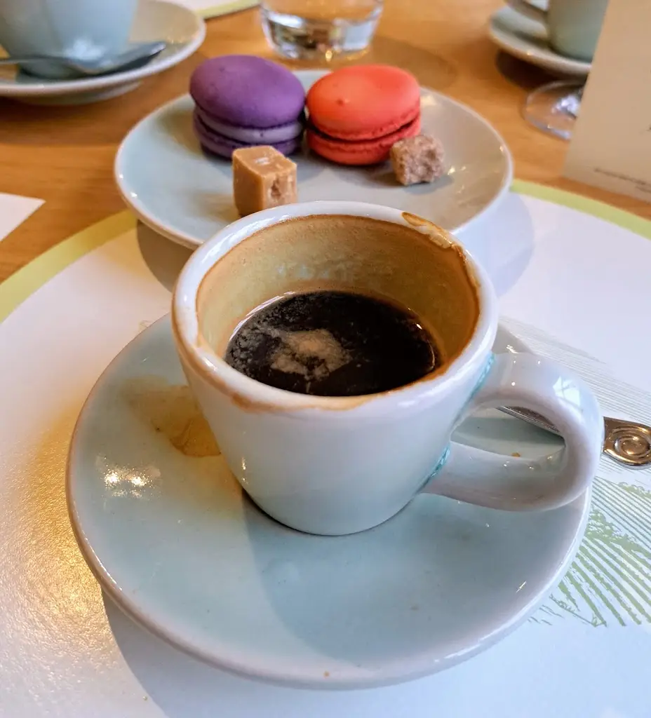 Menu_Hillfield Bar & Restaurant_Bagshot_image_9