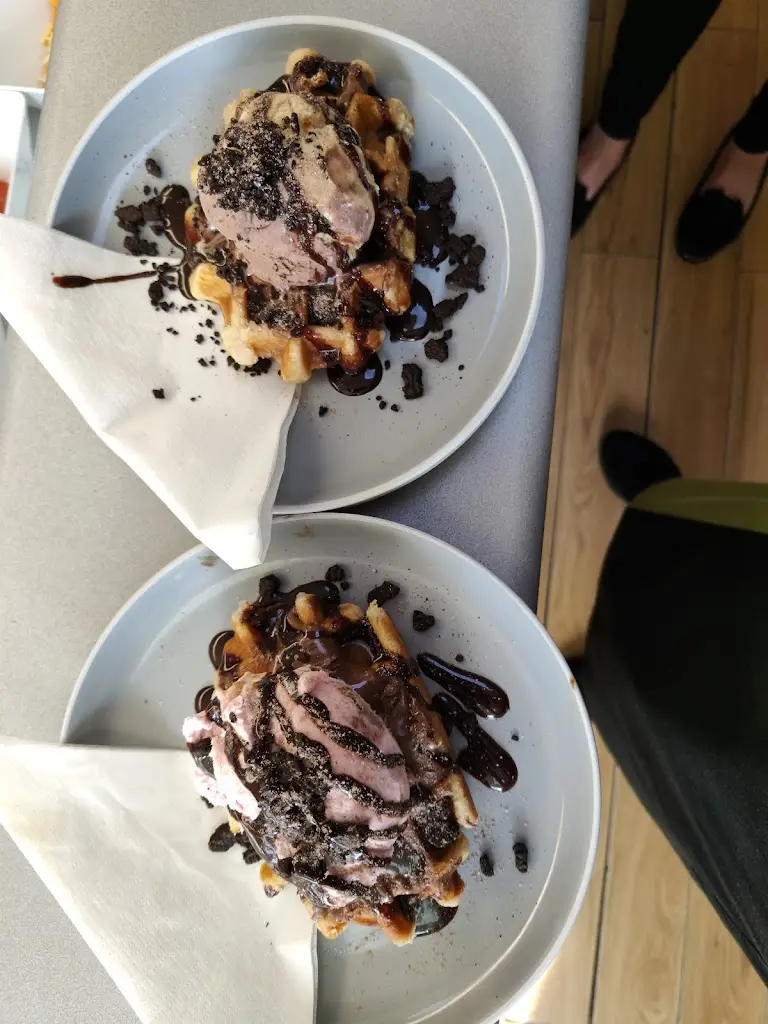 Menu_Bernie's Cafe_Kirkby_image_4