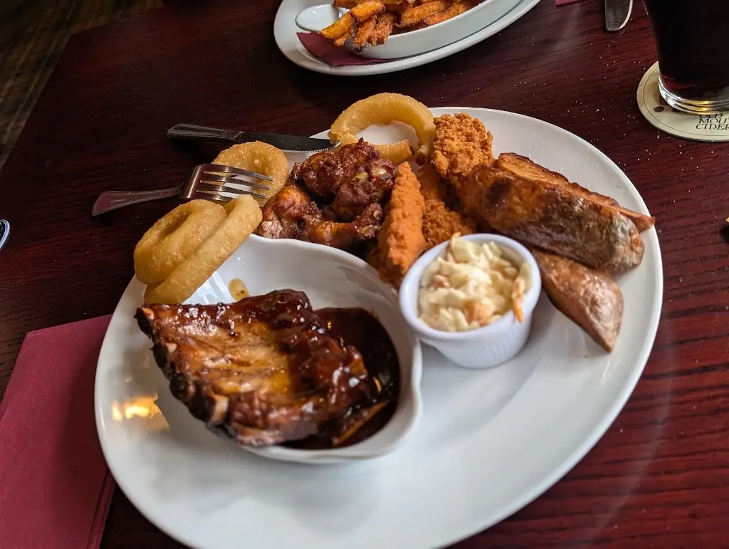 Kirk Sandal, The Glasshouse_Kirk Sandall_slider_image_3