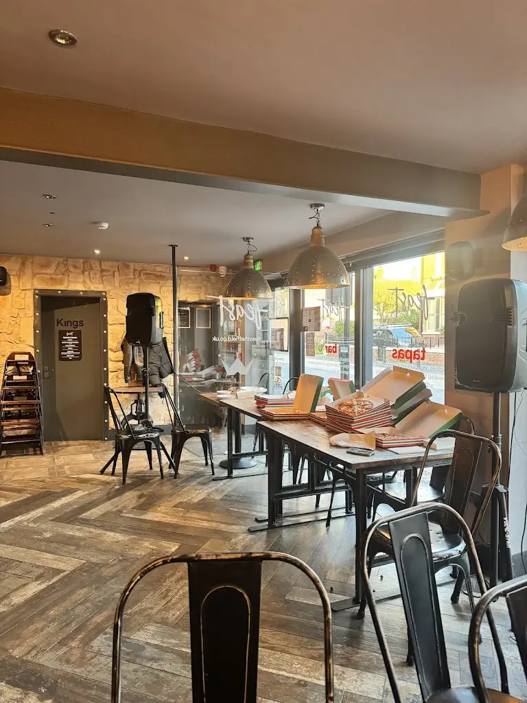 Elif Ates_Pizza La Vera_Kirk Sandall_recensione