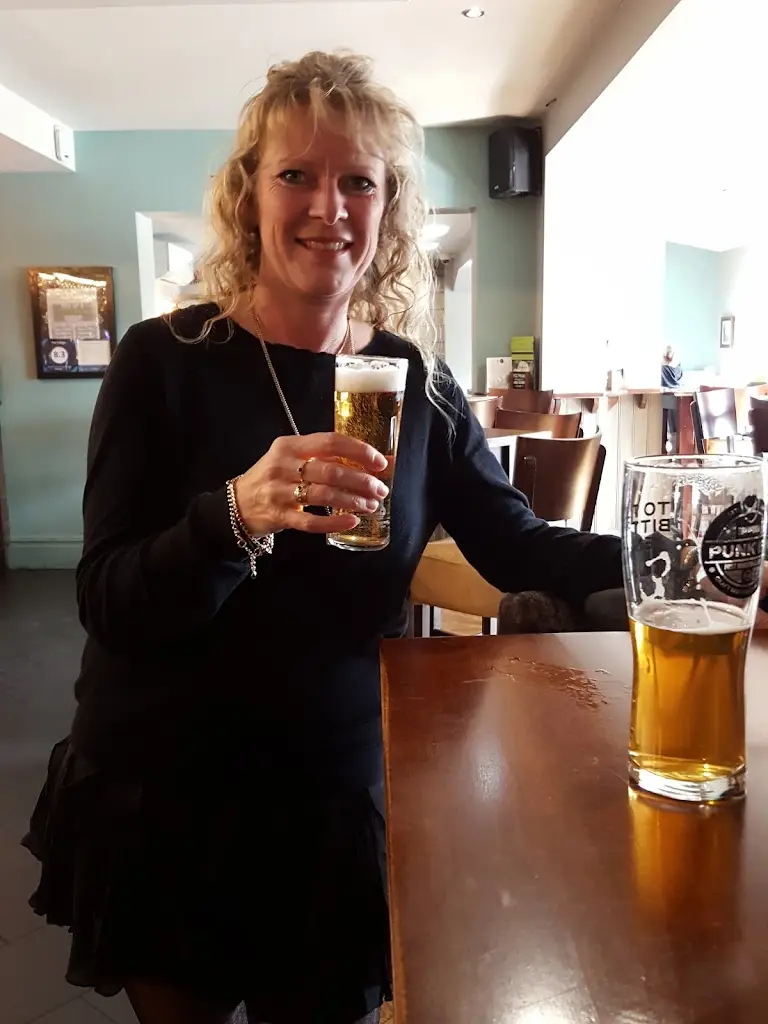 Menu_Olive Bar and Grill Barnby Dun_Kirk Sandall_immagine_4