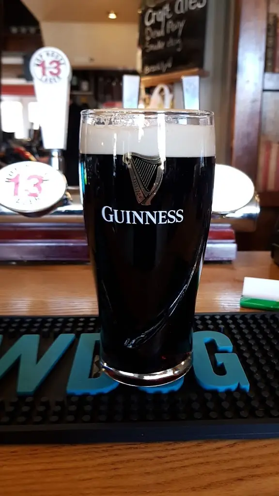 Menu_Queens Head Frodsham_Kingsley_image_5