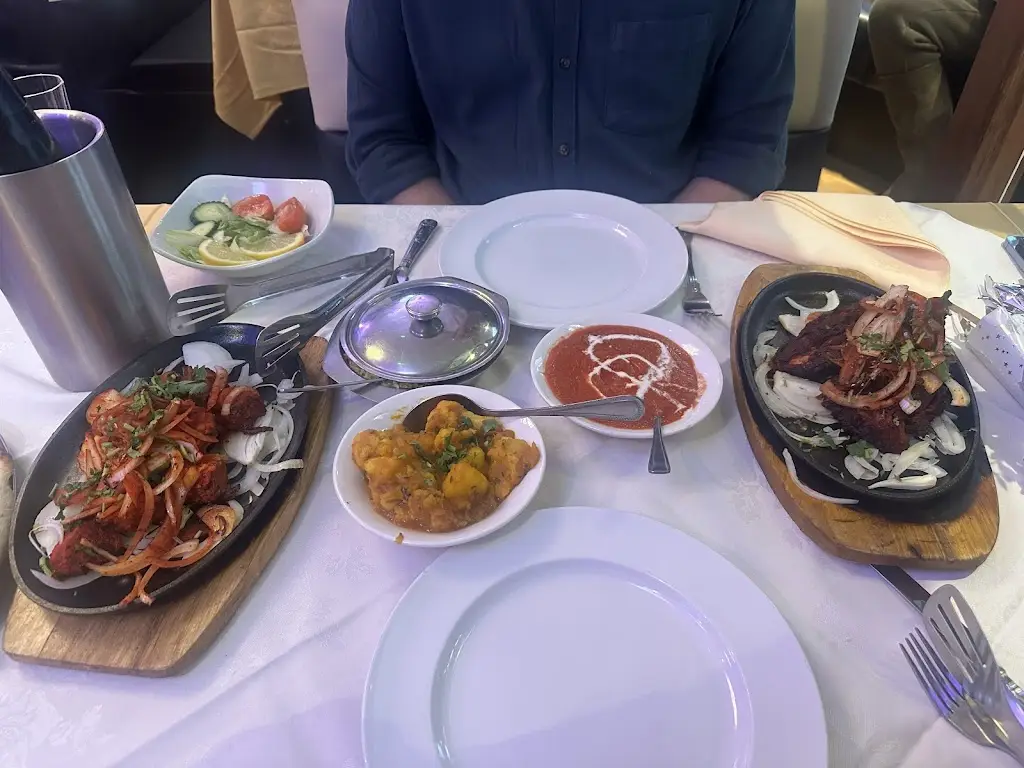 Jennifer O’Connor_Little India Frodsham 98 Main Street_Kingsley_recensione