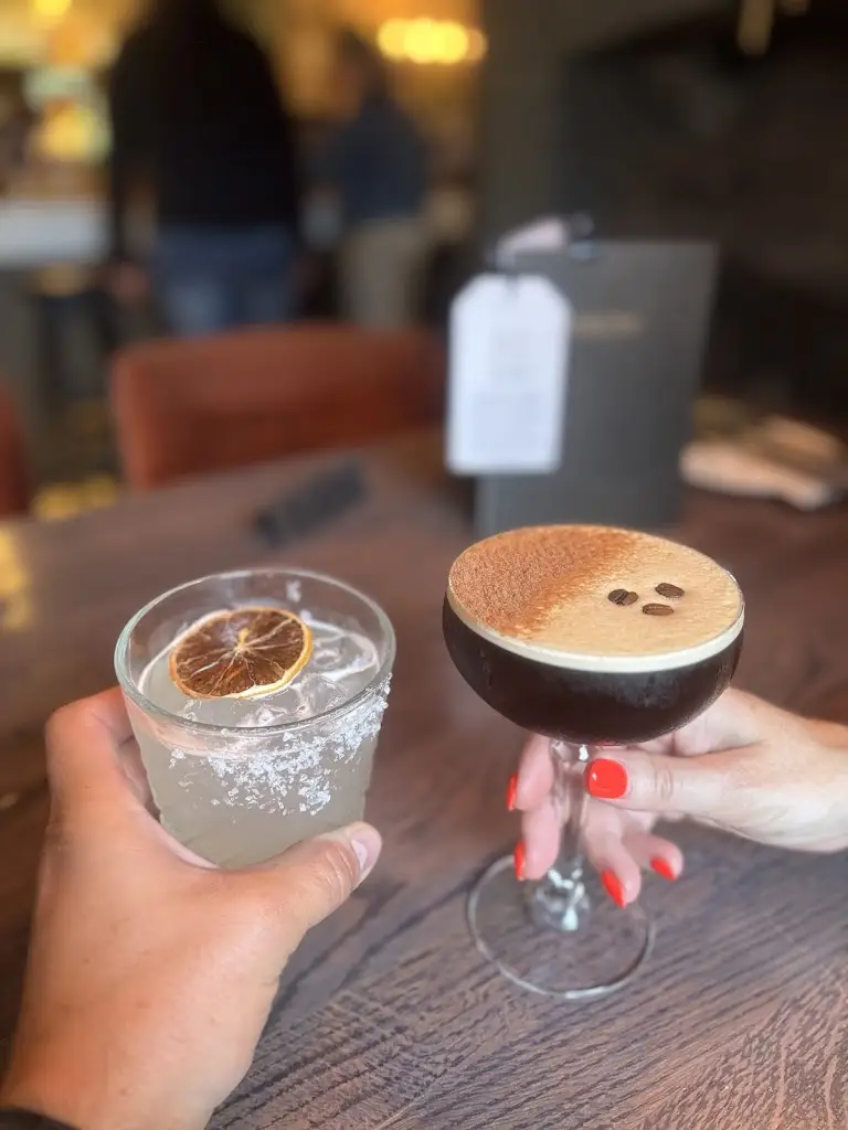 Adam Bozsoki_The Windmill_Bagshot_review