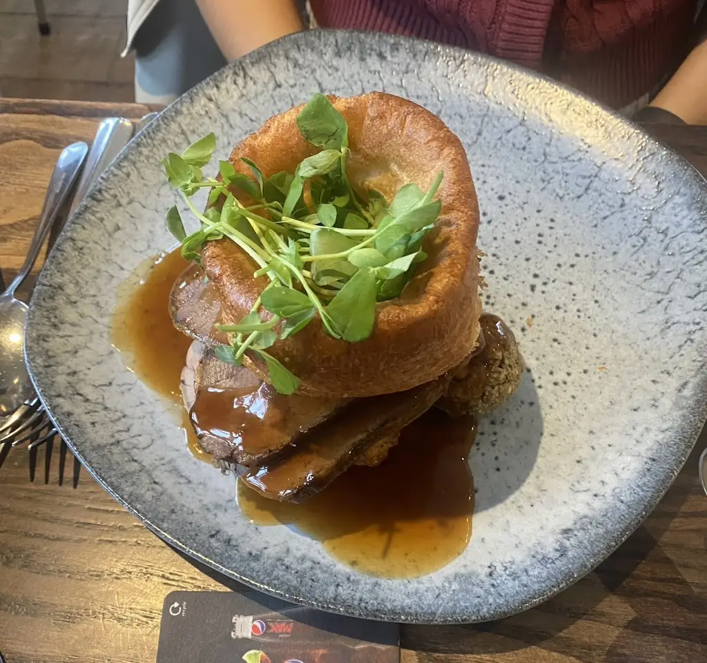 Gary Roberts_Carriers Inn_Kingsley_review