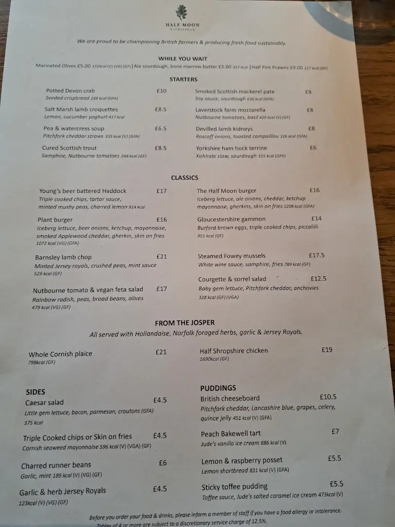 Menu_Half Moon_Bagshot_image_3