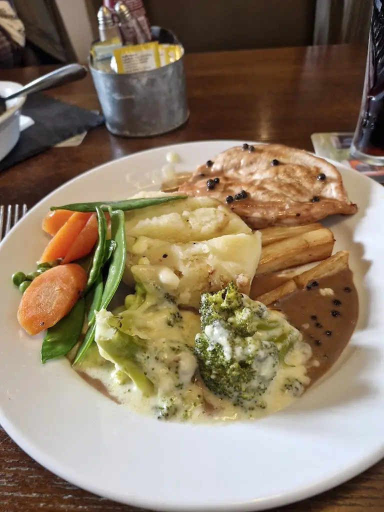 Clare Taylor_White Swan Inn_Kirkburton_review