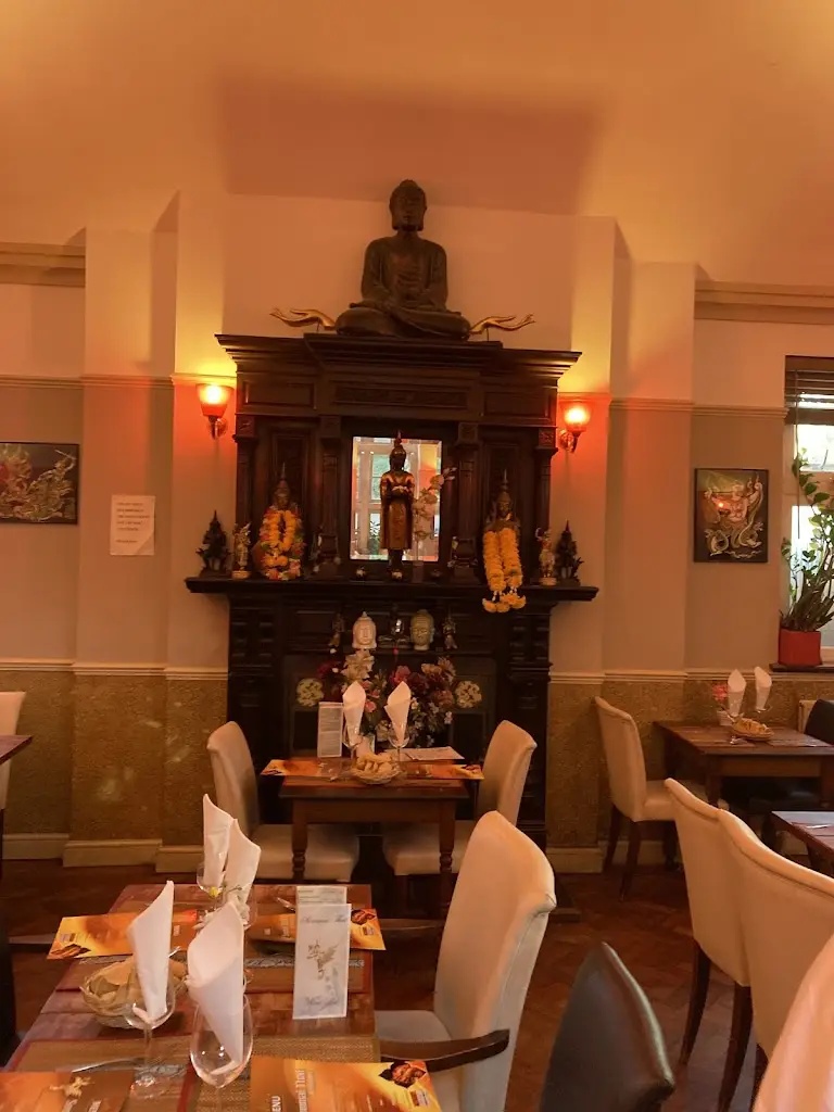 Suzanne Kendrick_Sommai Thai Restaurant_Kingswinford_review