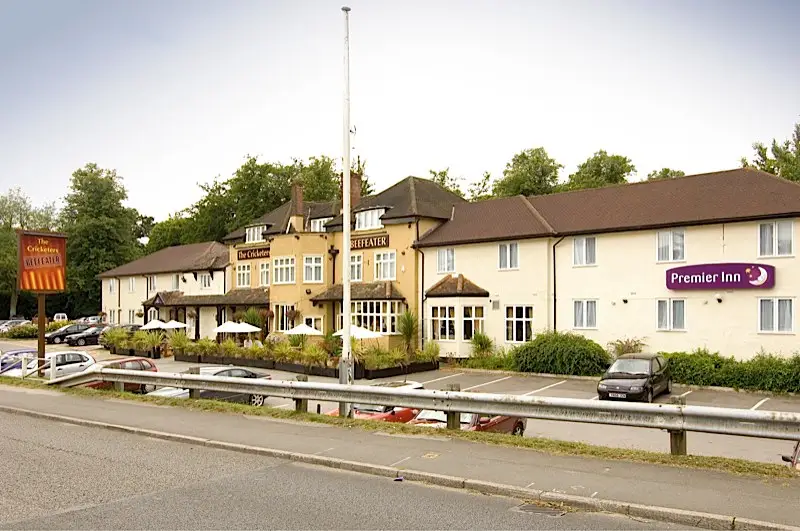 Premier Inn Bagshot hotel restaurante en Bagshot