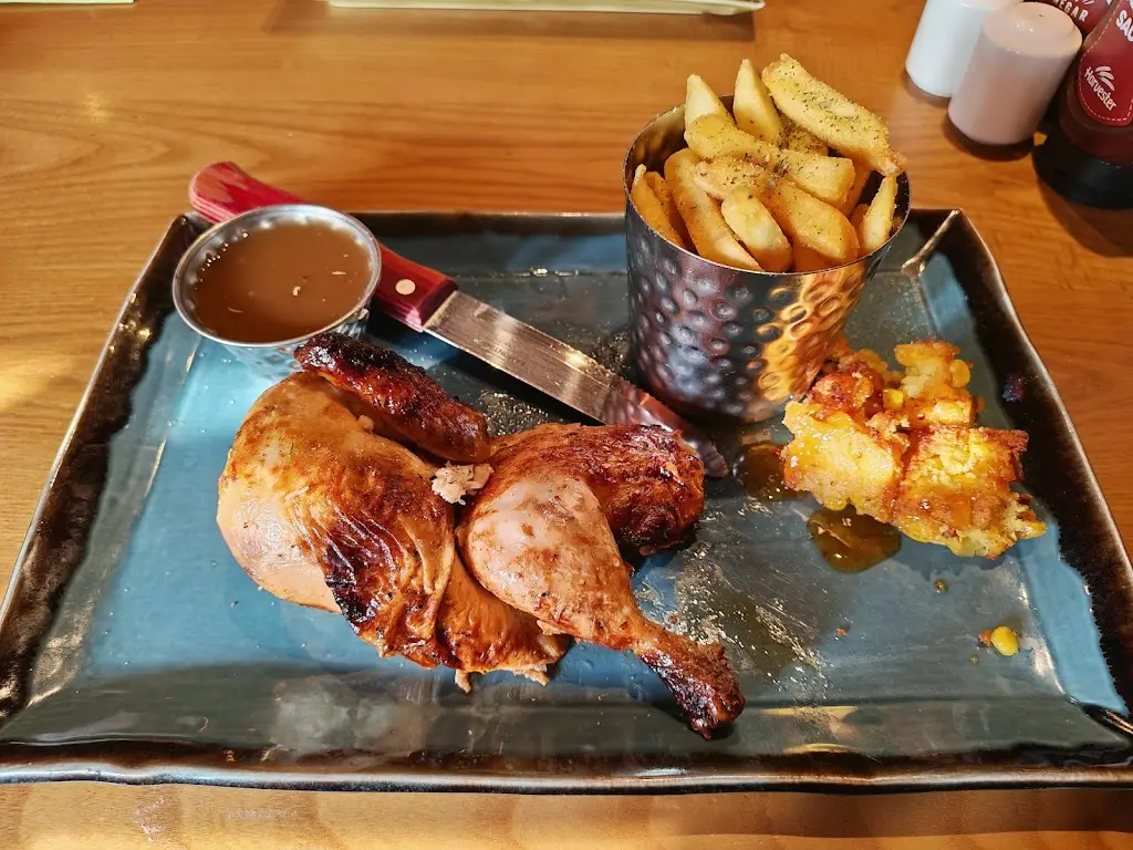 Matt Longville_Harvester Summerhill House Dudley_Kingswinford_review