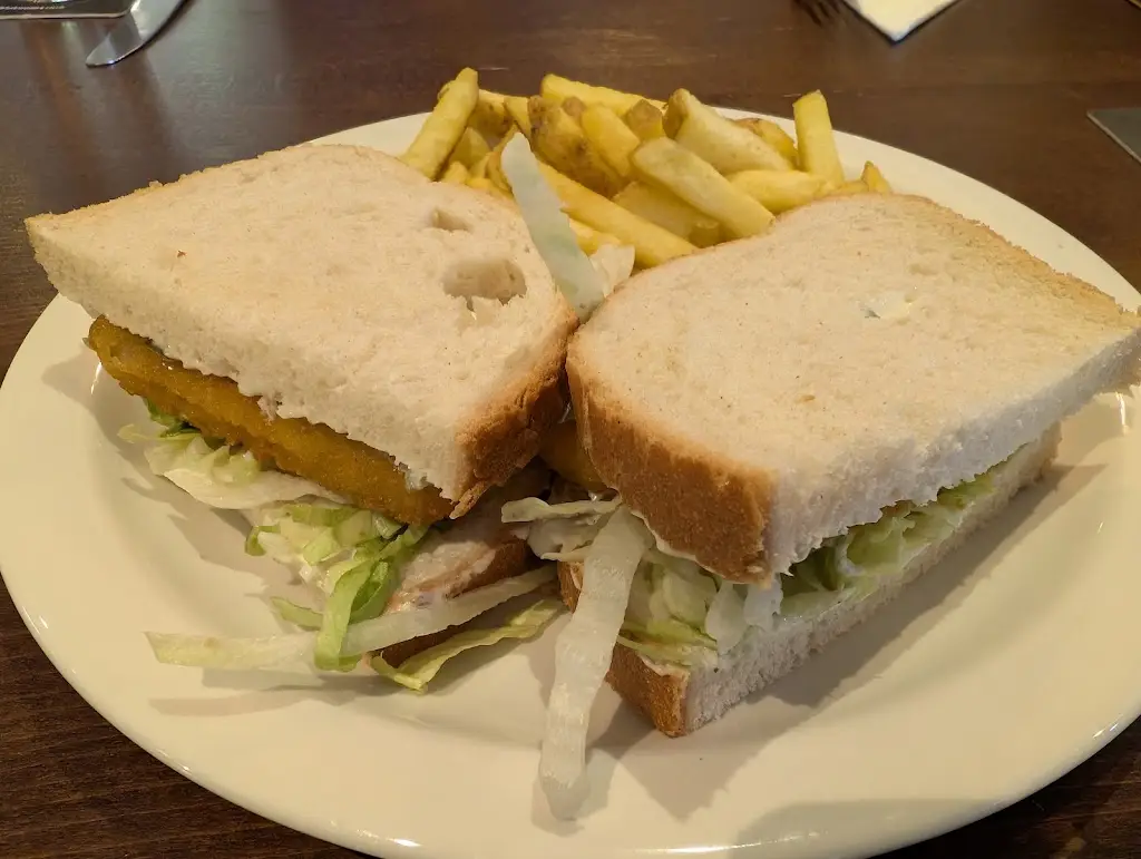 K D_British Oak Kingswinford_Kingswinford_review