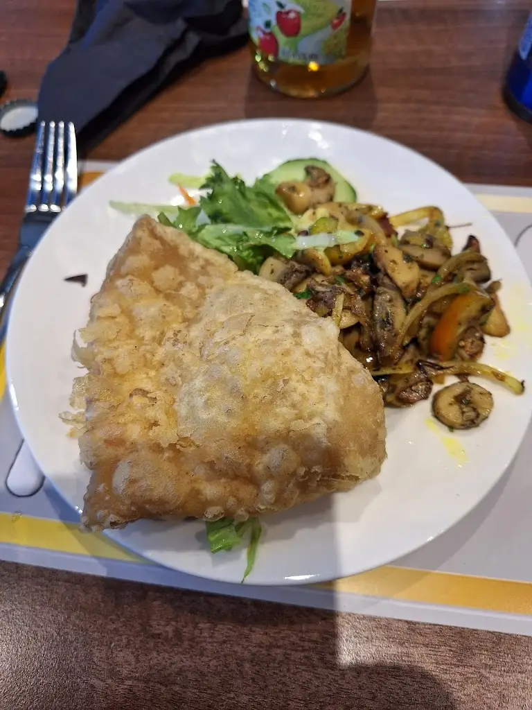 Sean Carter_Spice Q Indian Restaurant_Kippax_review