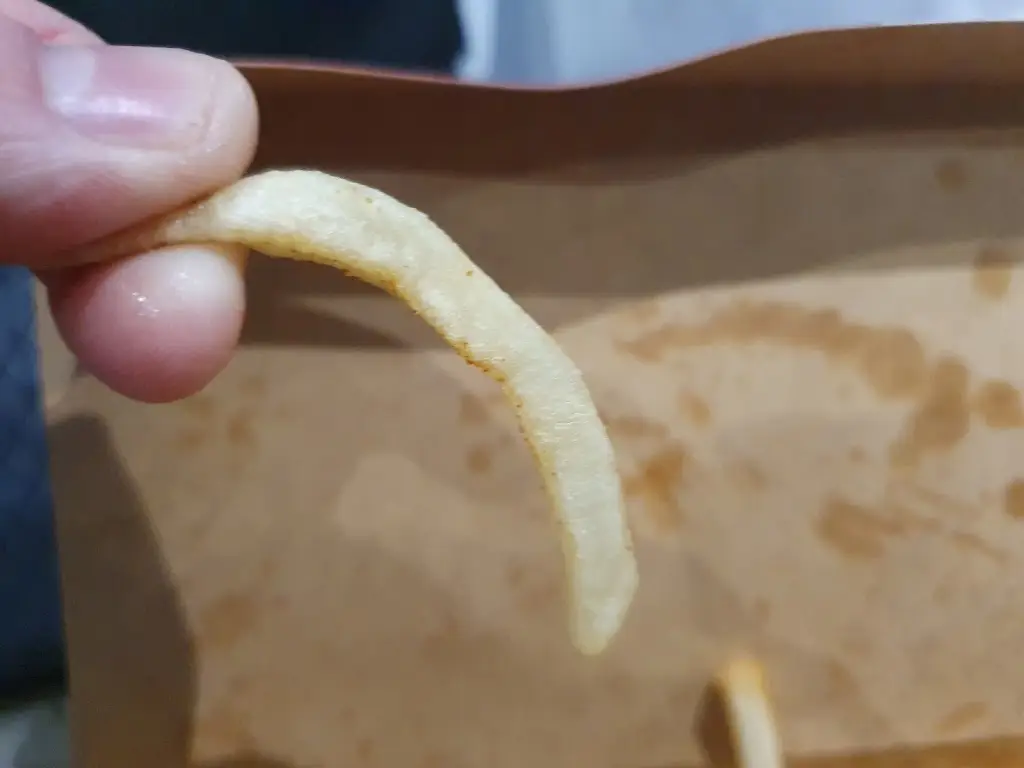 Ginger Burns_Krispee’s Chicken House_Kippax_review