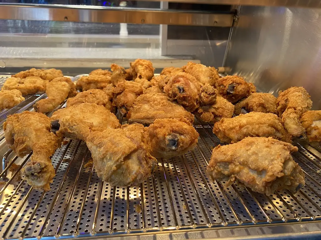 Krispee’s Chicken House_Kippax_slider_image_2