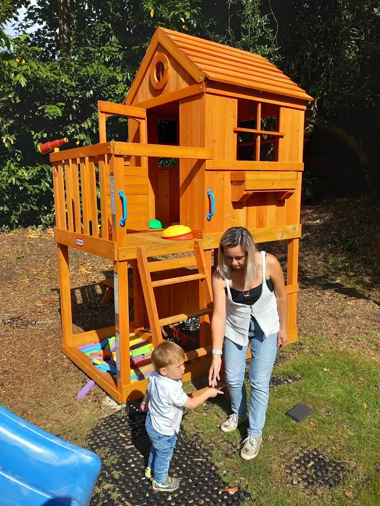 Robin Stevens_The Bee Pub, Windlesham_Bagshot_review