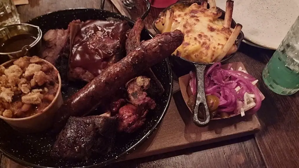 Hickory's Smokehouse Huddersfield_Kirklees_slider_image_2