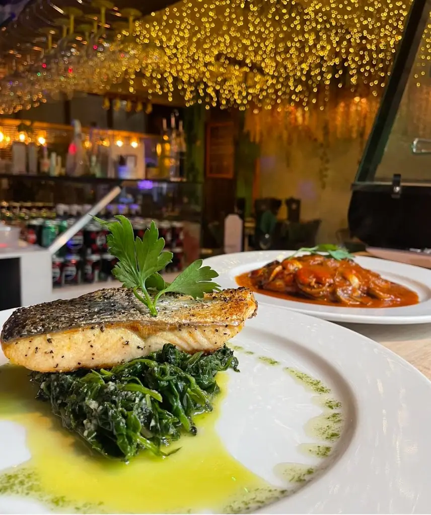 Cosy Kitchen_Kirklees_slider_image_2