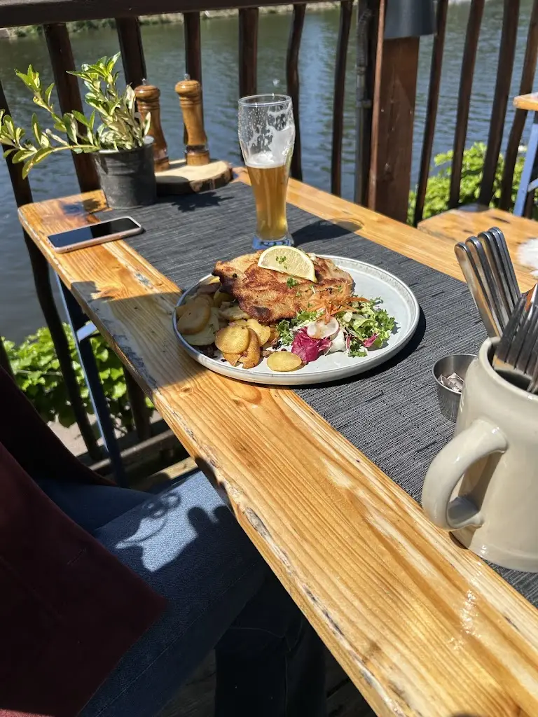 burak martonaltı_Stein's Kingston_Kingston upon Thames_review