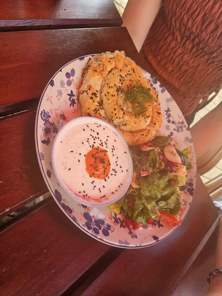 Liza Vaughan_Comptoir Libanais Kingston_Kingston upon Thames_recensione