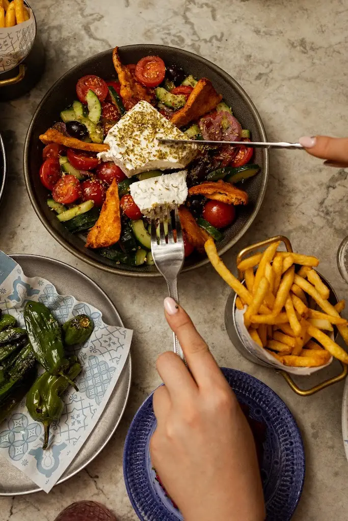 Megan's at the Griffin Restaurant (Kingston)_Kingston upon Thames_slider_image_3