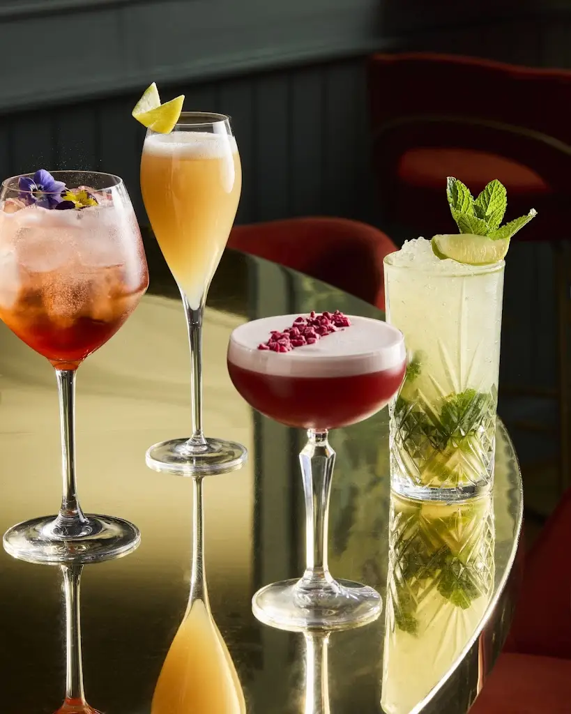 Browns Kingston_Kingston upon Thames_slider_image_3