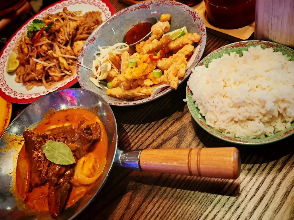 Menu_Rosa's Thai Kingston_Kingston upon Thames_image_7