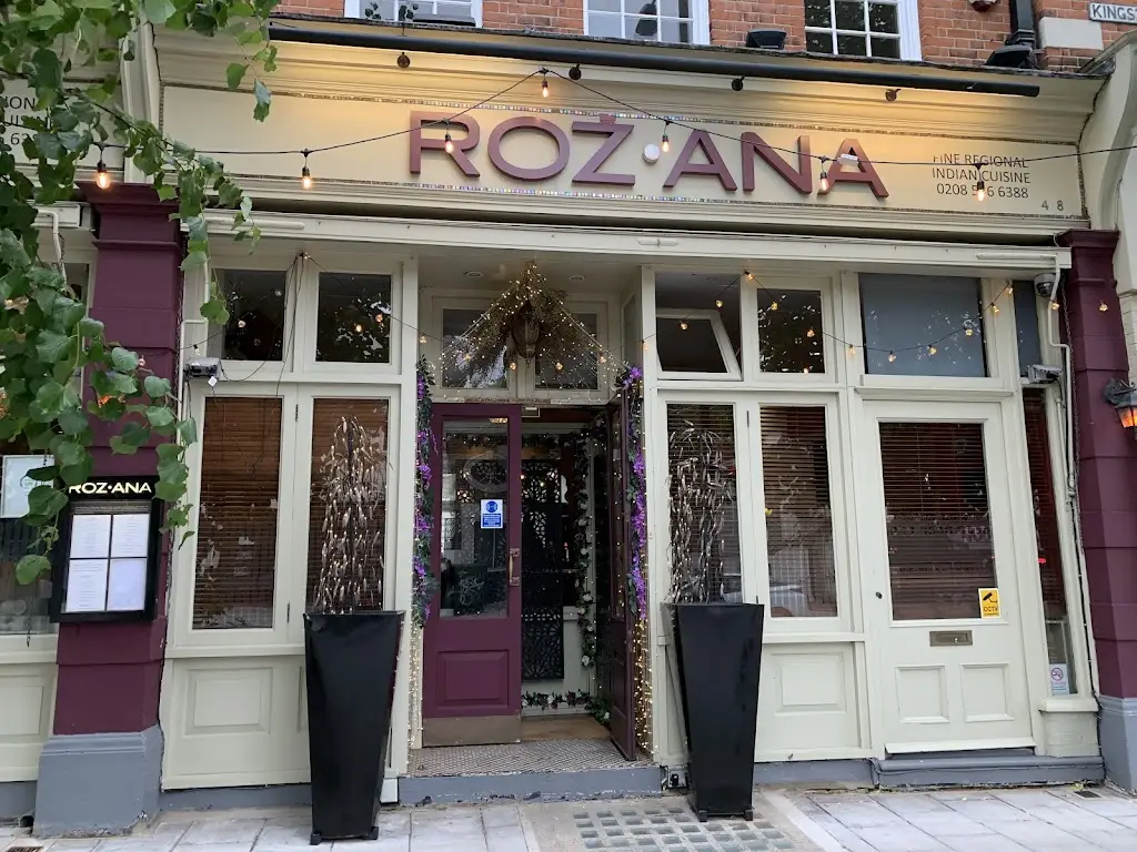 Roz Ana restaurant in Kingston upon Thames
