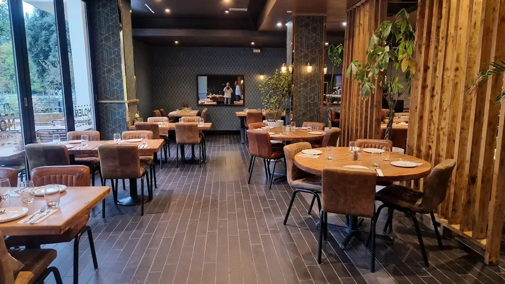 MOJEN_Kingston upon Thames_slider_image_3