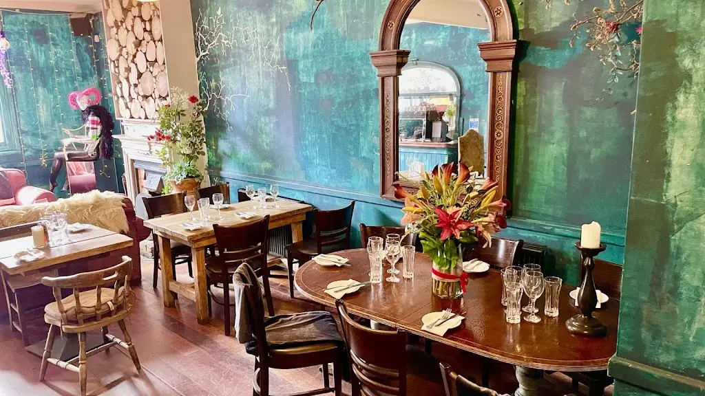 The Pottery Tapas Bar restaurant in Kingston upon Thames