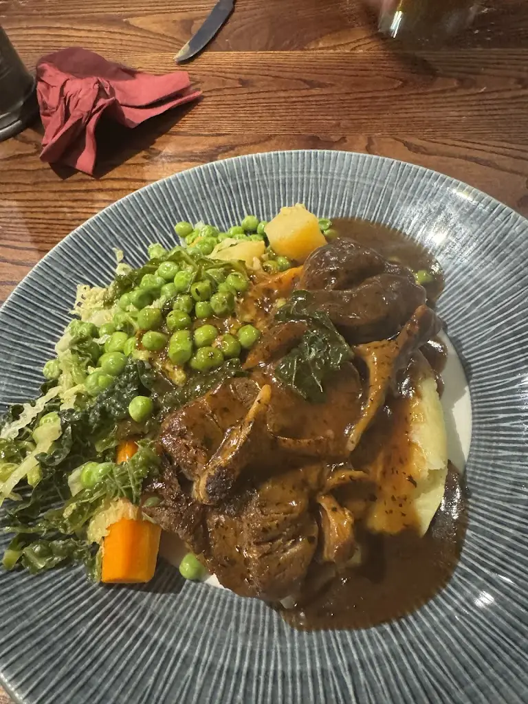 Kathryn Walker_The Kingfisher_Kirkham_review