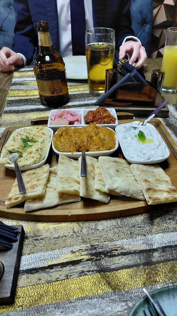 Helen Watkins_Dream turkish kitchen_Kingsbridge_review