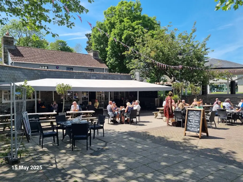 Creeks End Inn Bar & Restaurant_Kingsbridge_slider_image_1