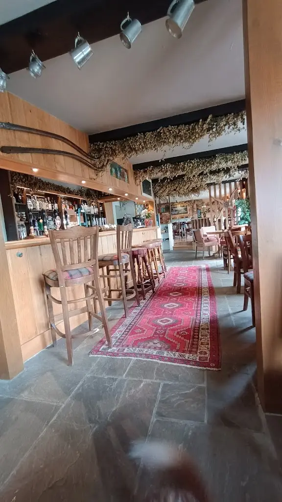 mark round_The Charleton Inn_Kingsbridge_review