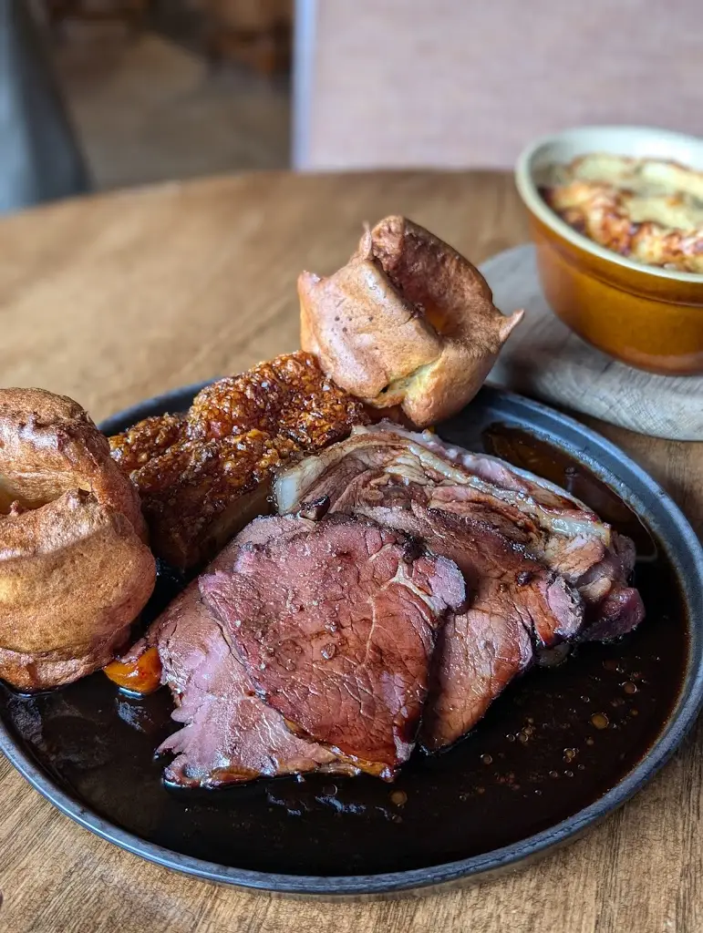 Roxanne Panaite_The Charleton Inn_Kingsbridge_review