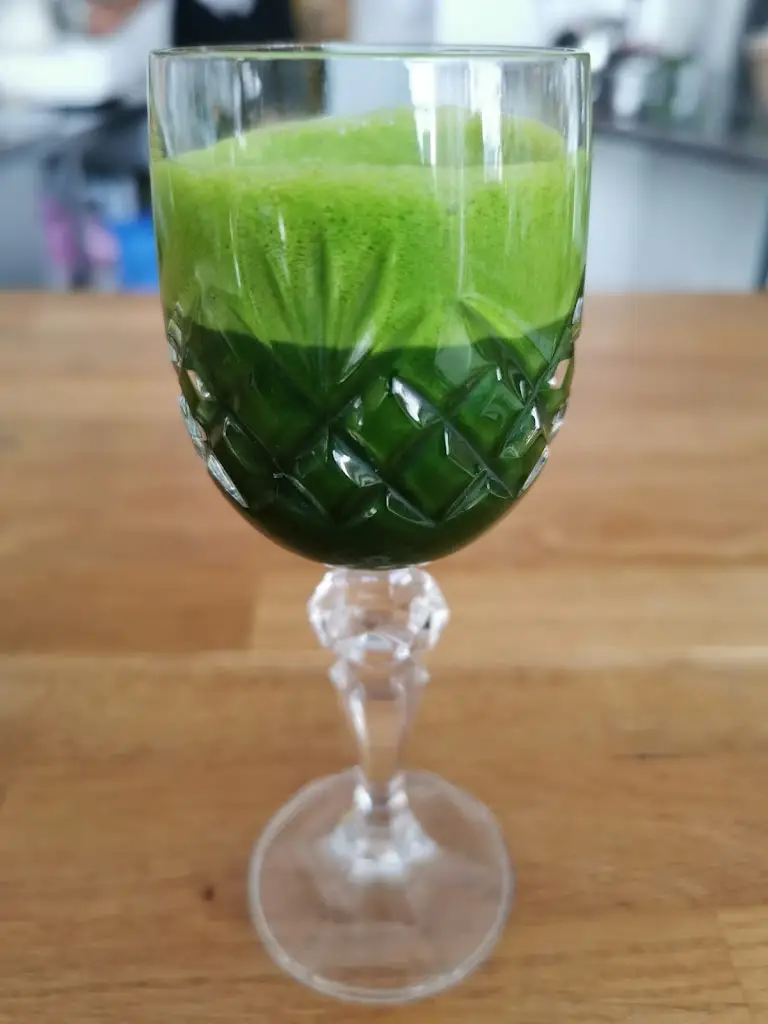 jenny reina_AJ’s_Kingsbridge_review