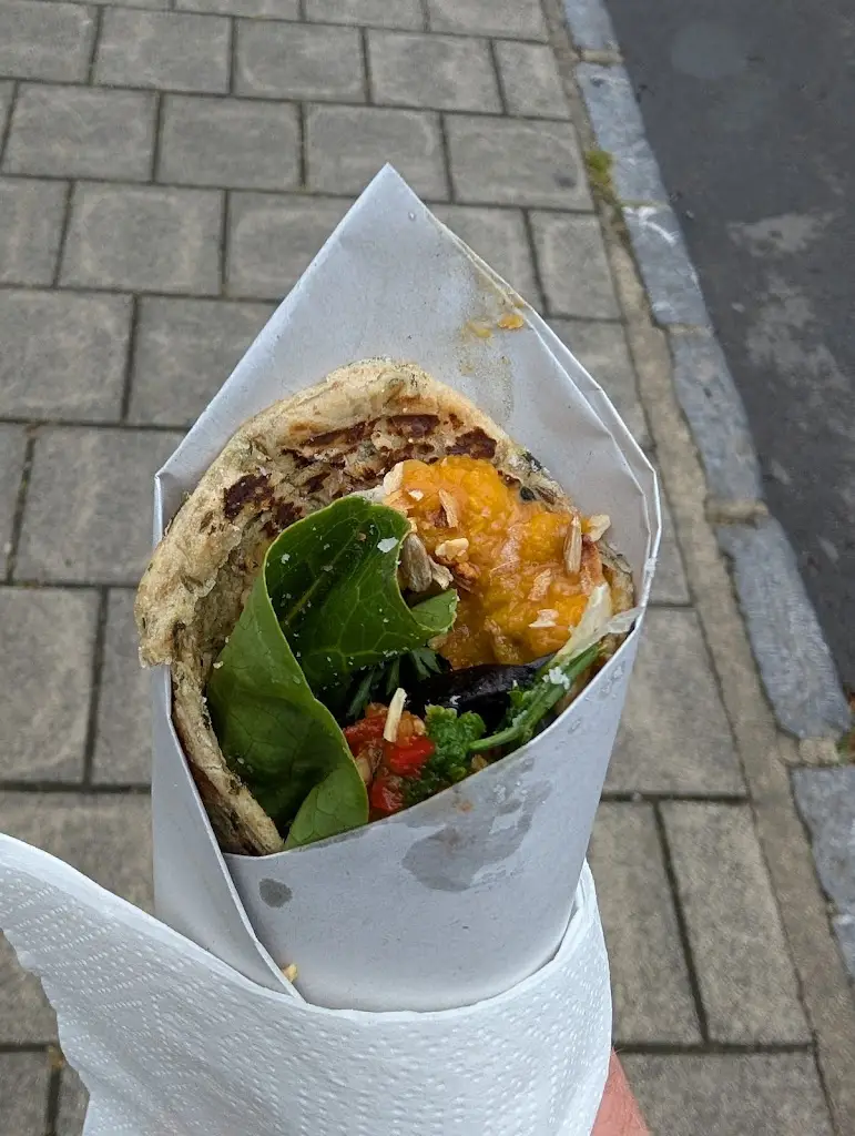 Tim Russell_AJ’s_Kingsbridge_review