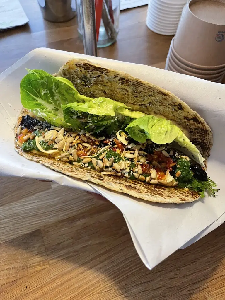 AJ’s_Kingsbridge_slider_image_3