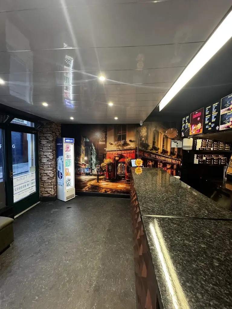 Kings Fried chicken_Kingsbridge_slider_image_3