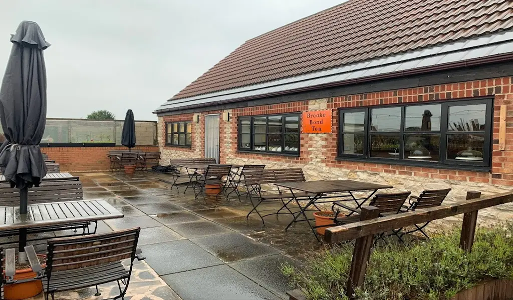 The Hidden Tearoom_Knottingley_slider_image_3