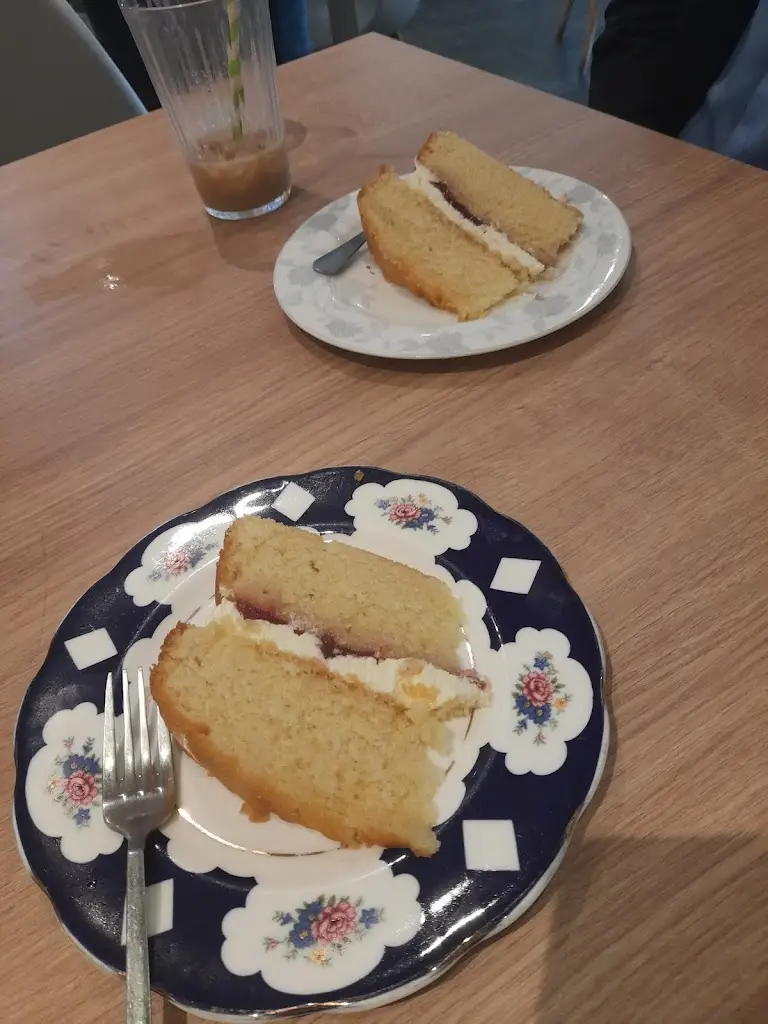 Veena Mistry_The Laceby Teapot_Laceby_review