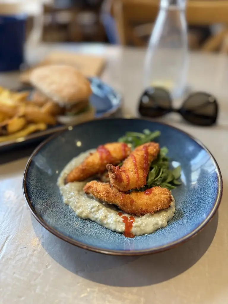 Joey_Six Poor Folk_Knaresborough_recensione