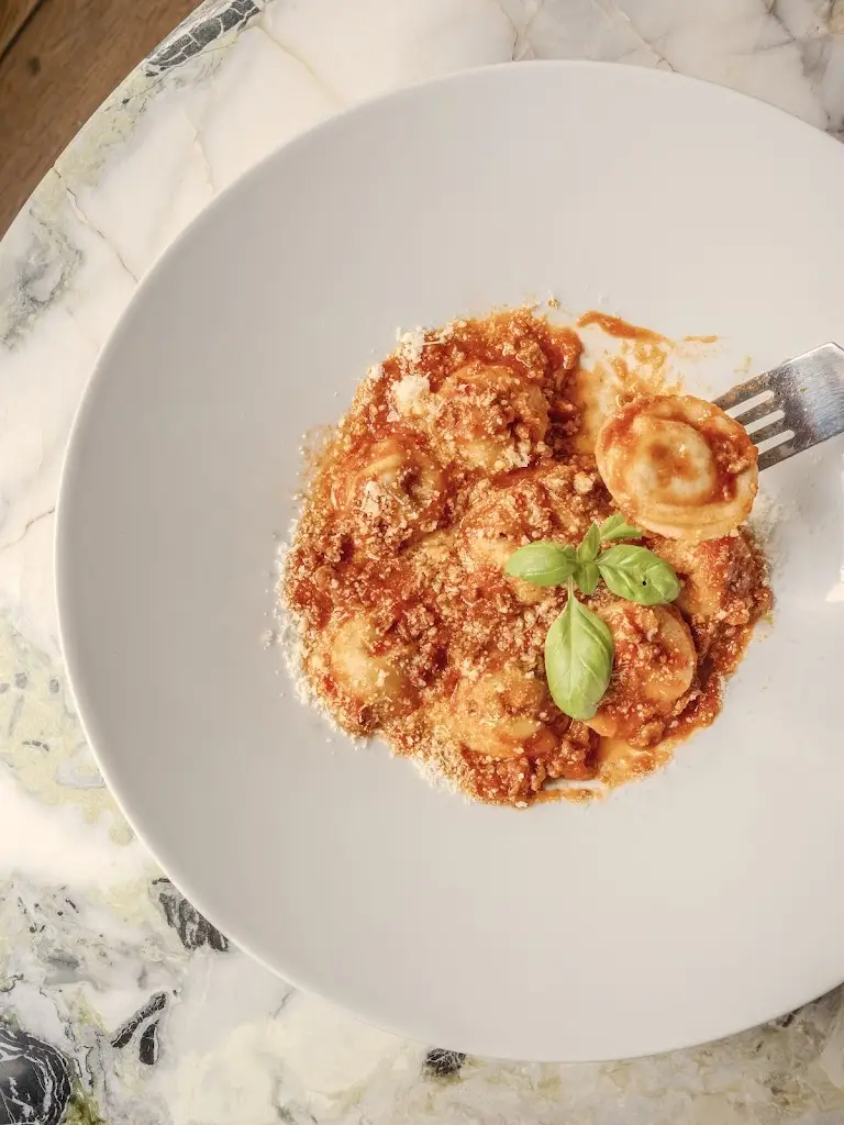 GUSTO - MODERN ITALIAN RESTAURANT_Barbican_slider_image_3