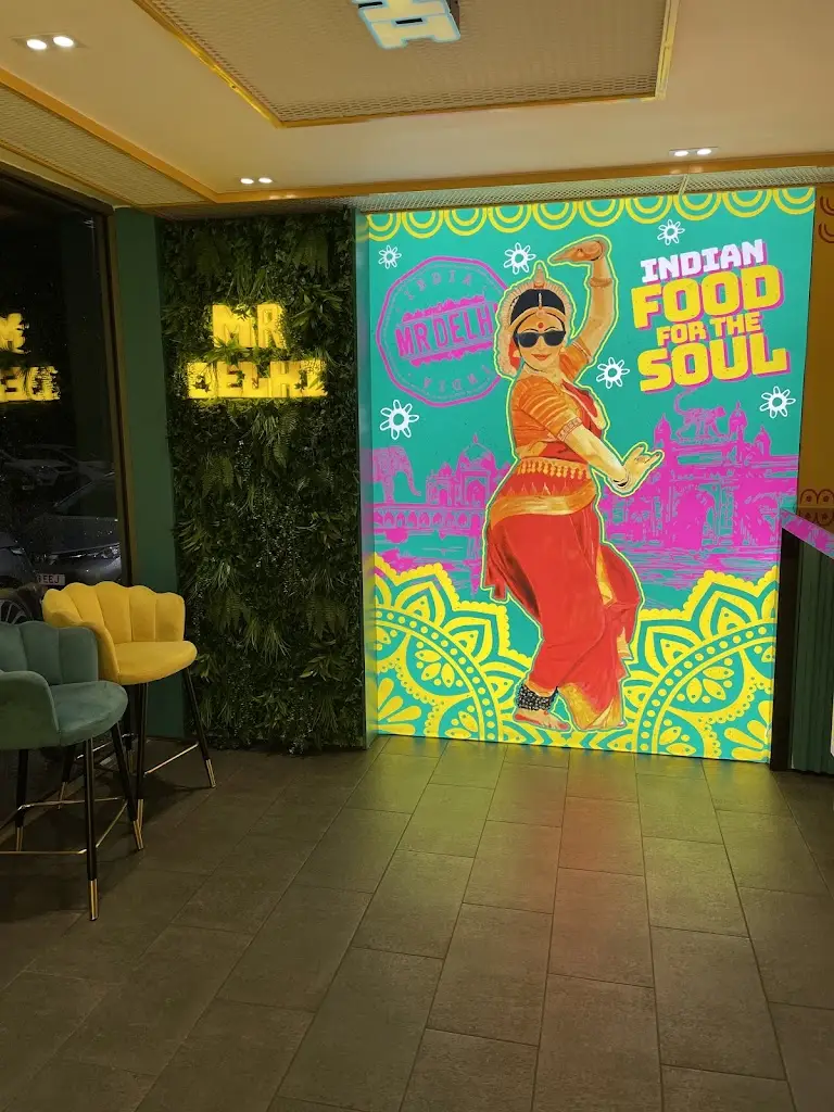 Mr Delhi Urban Indian Streetery_Kirkby in Ashfield_slider_image_3