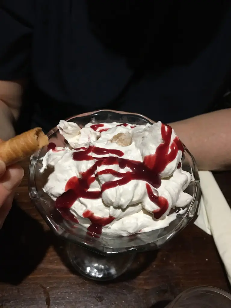 Michael Billinge-Jones_The George Lambourn_Lambourn_review