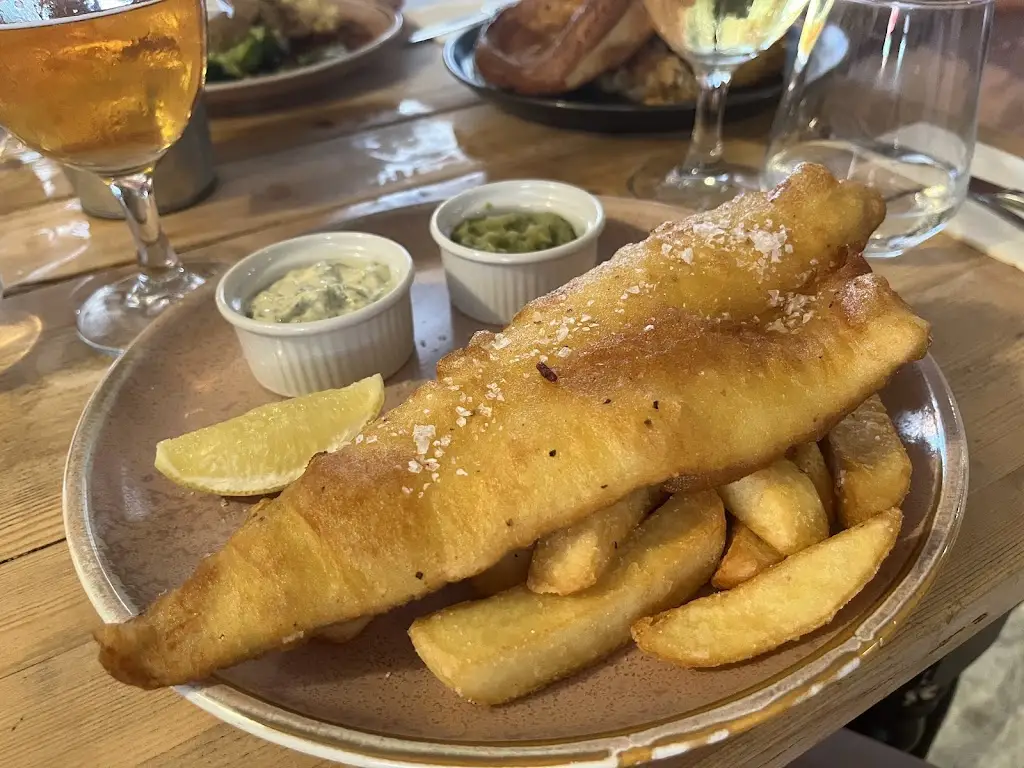 Azul Pinochet Barros_The Chequers Inn_Lamberhurst_review